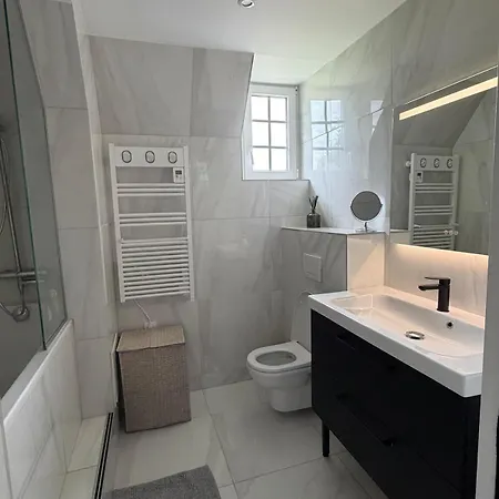 Air-conditioned Maison Deauville-trouville *